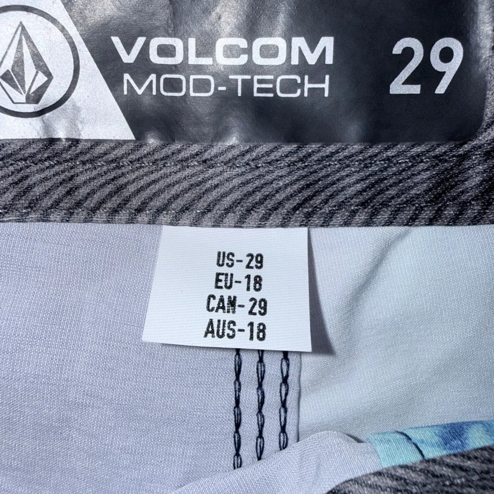 Volcom Boys 29‎ 18 Blue Tie Die Board Shorts Unlined Swim Shorts NWT